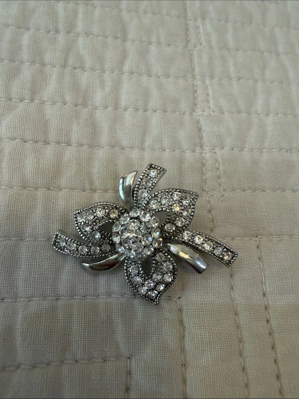 Rhinestone Flower Brooch Pin - Silver Crystal Accent